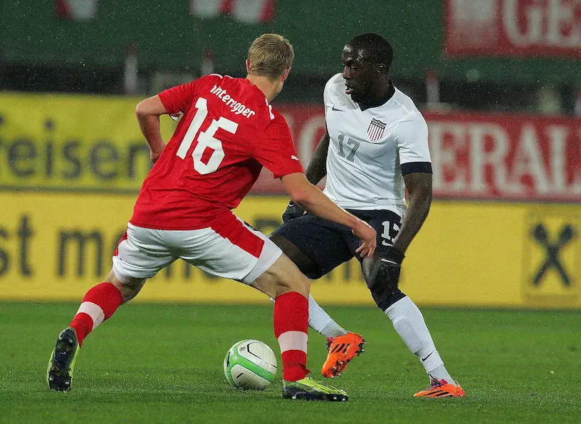 Jozy Altidore takes on an Austrian defender in Vienna, 2013. Credit: Wikimedia Commons Jozy Altidore takes on an Austrian defender in Vienna, 2013. Credit: Wikimedia Commons