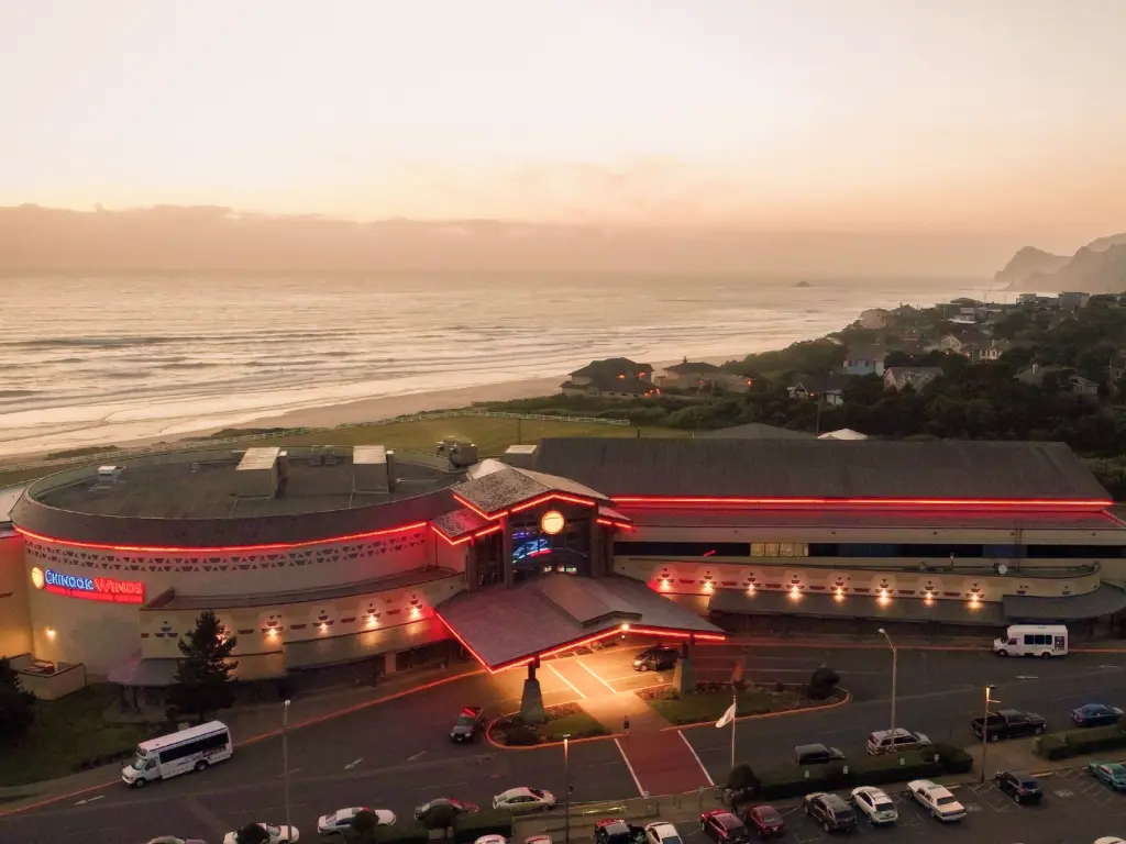 Chinook Winds Casino Resort