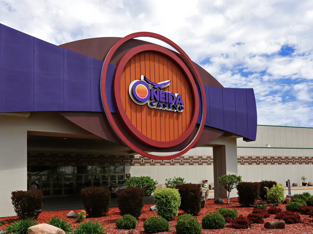 Oneida Casino Green Bay Airport