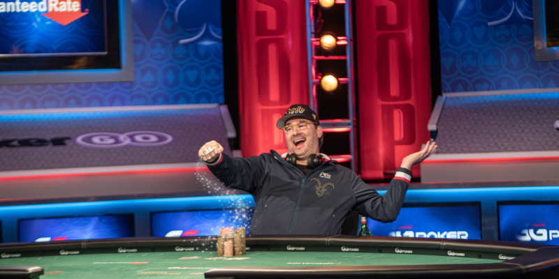 Hellmuth’s White Magic