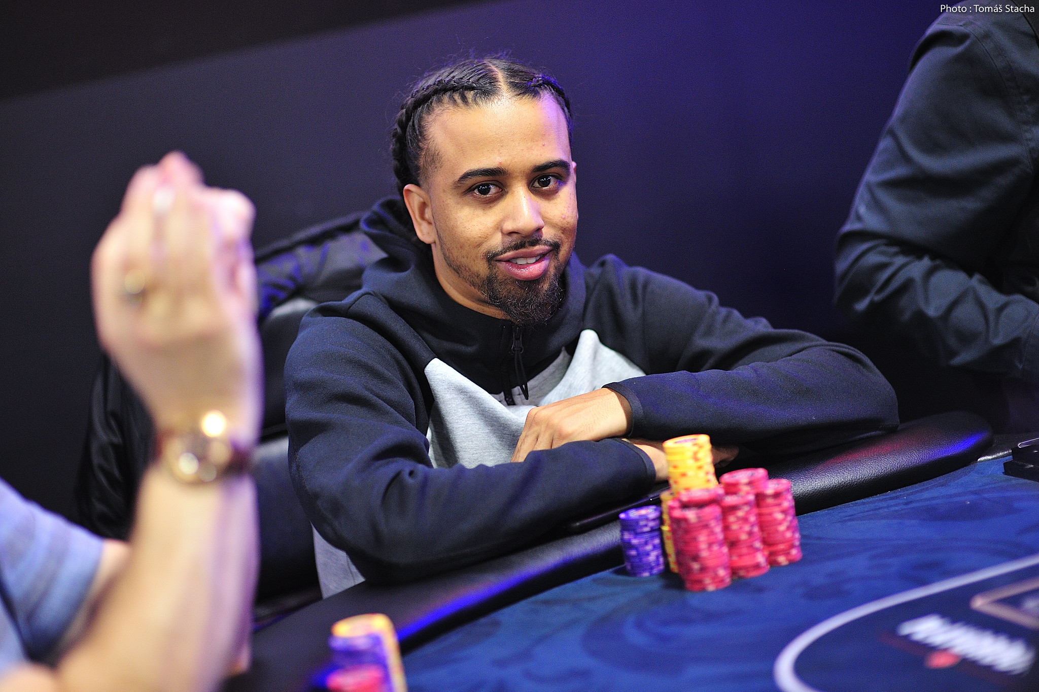 EPT Prague Champion Jordan Saccucci Wanted on Burglary Charges