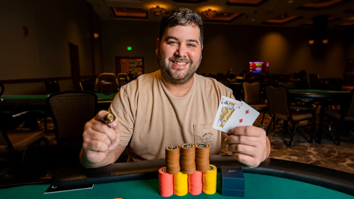 Connor Hayward Wins First WSOP Circuit Ring in Horseshoe Council Bluffs Main Event