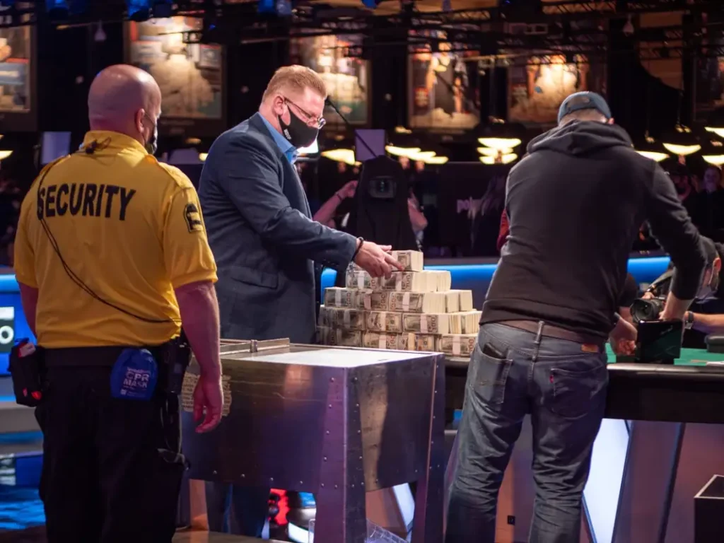 More big stacks at the 2015 World Series of Poker.